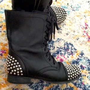 Steve Madden Tarnney Studded Combat Boots